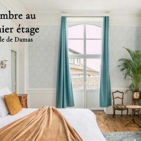 Mercier De Montigny - Les Chambres Du Beffroi - Spa Et Massage Fougères Eksteriør billede